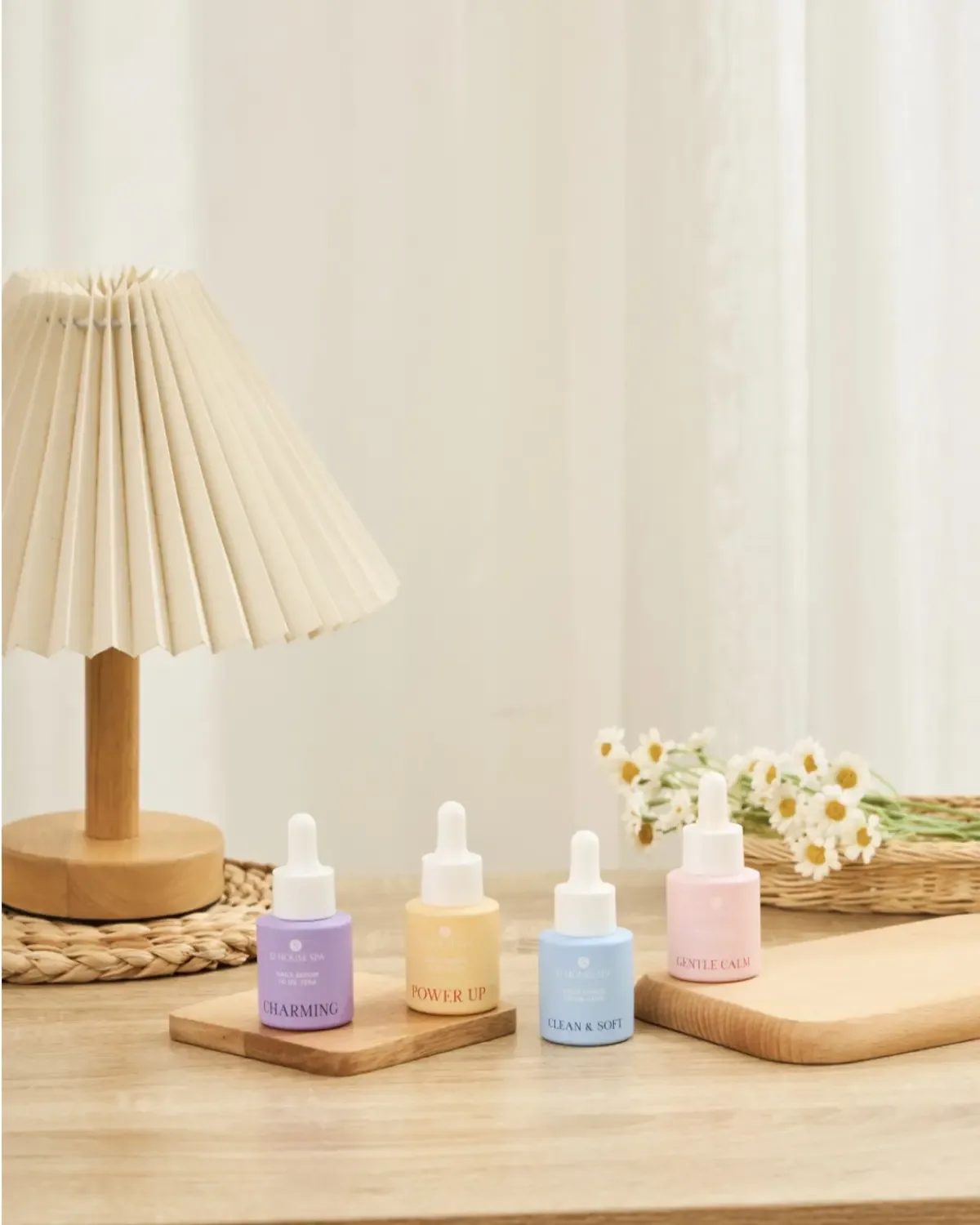 ผลิตภัณฑ์บำรุงเล็บและหนังรอบเล็บของ SI HOUSE SPA
